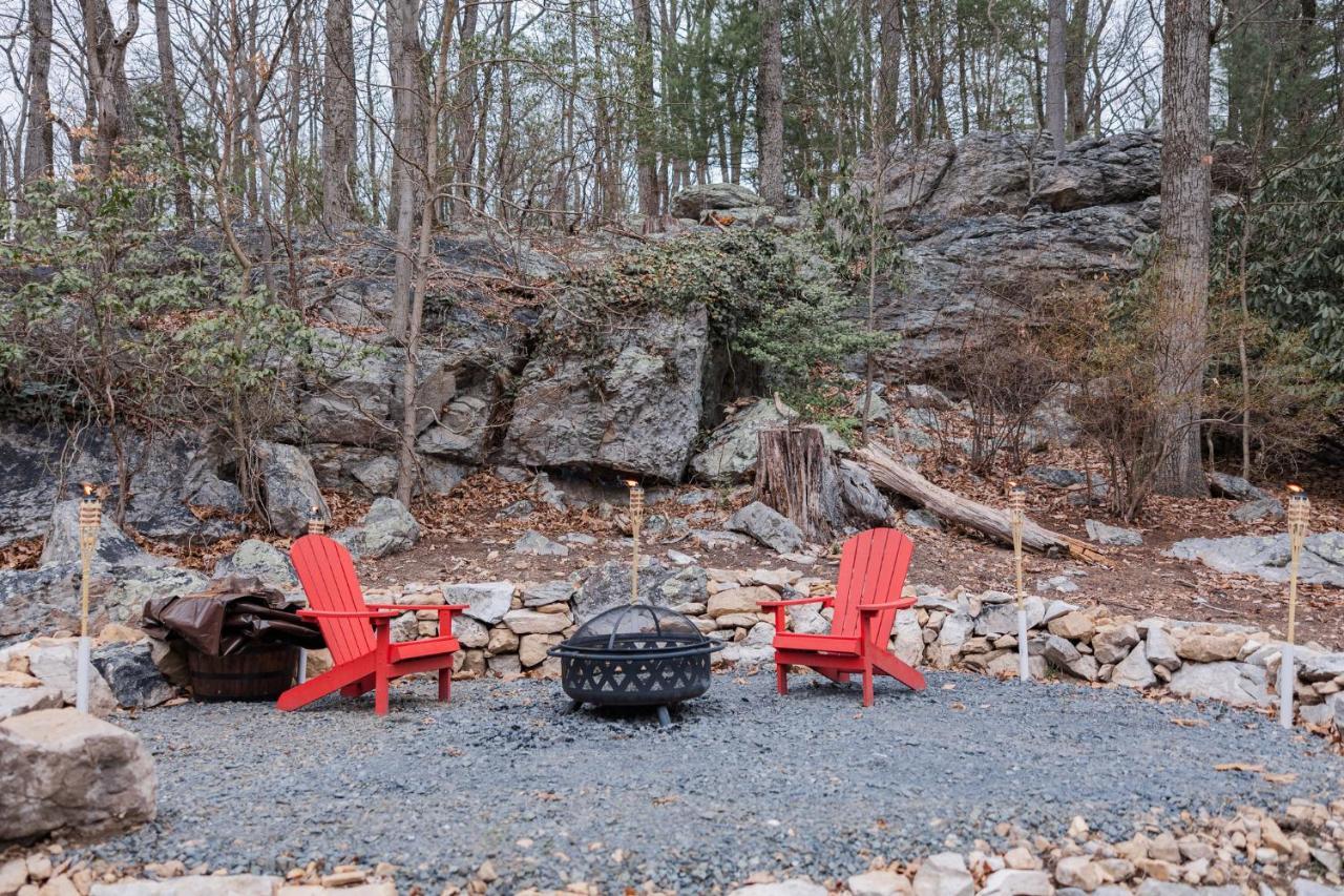 Cowry Acres - 11 Acre Enchanted Retreat, Hot Tub نيو هوب المظهر الخارجي الصورة